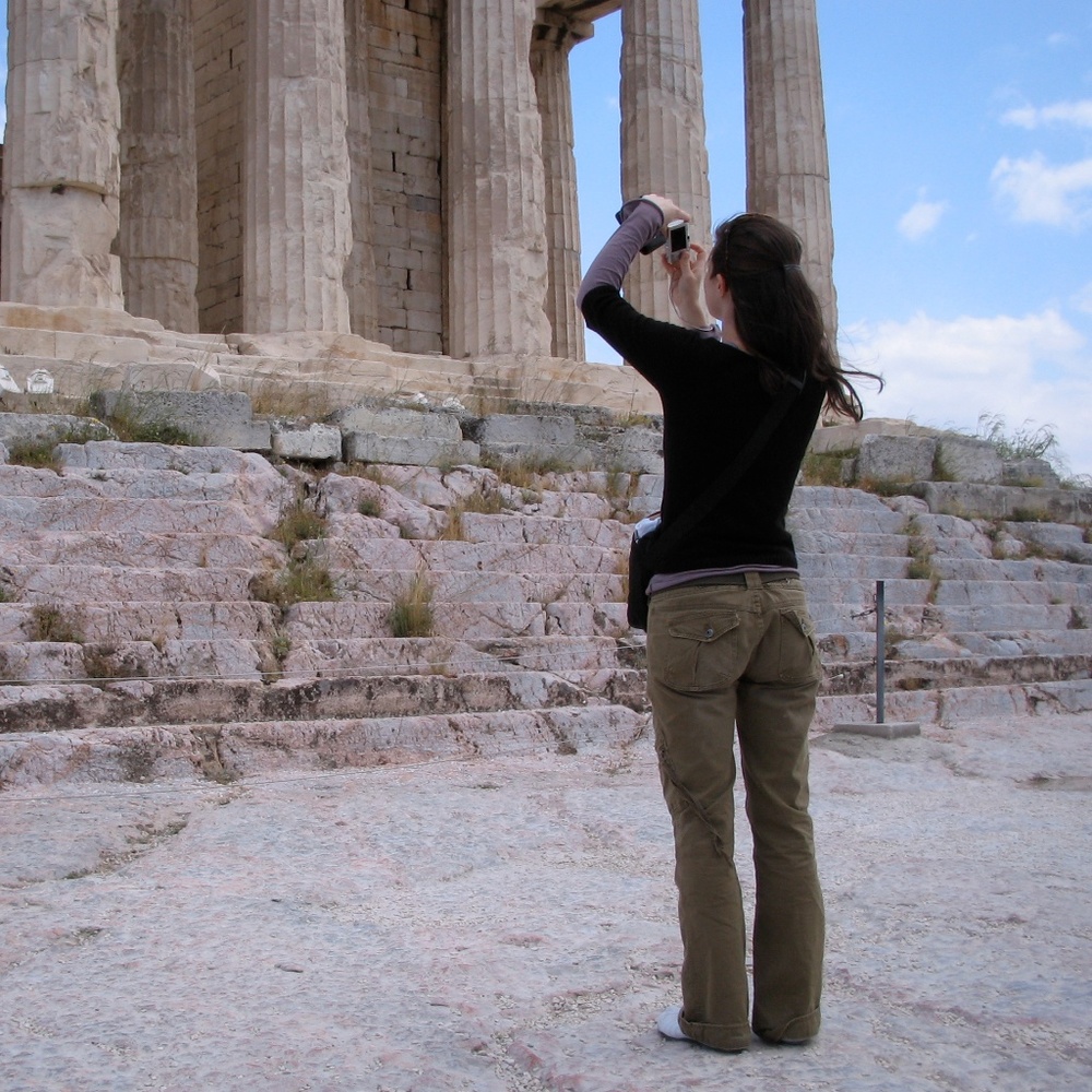 Meet your Posher, Corina